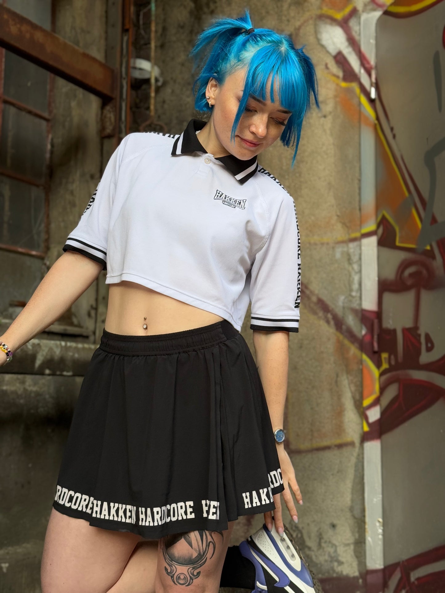 HAKKEN WOMAN POLOSHIRT CROP WH