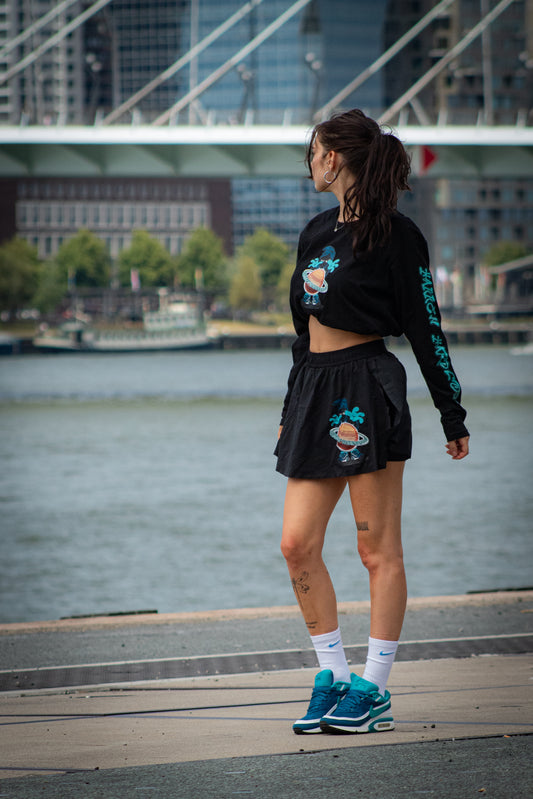 HAKKEN WIZ-HARD LONGSLEEVE BK