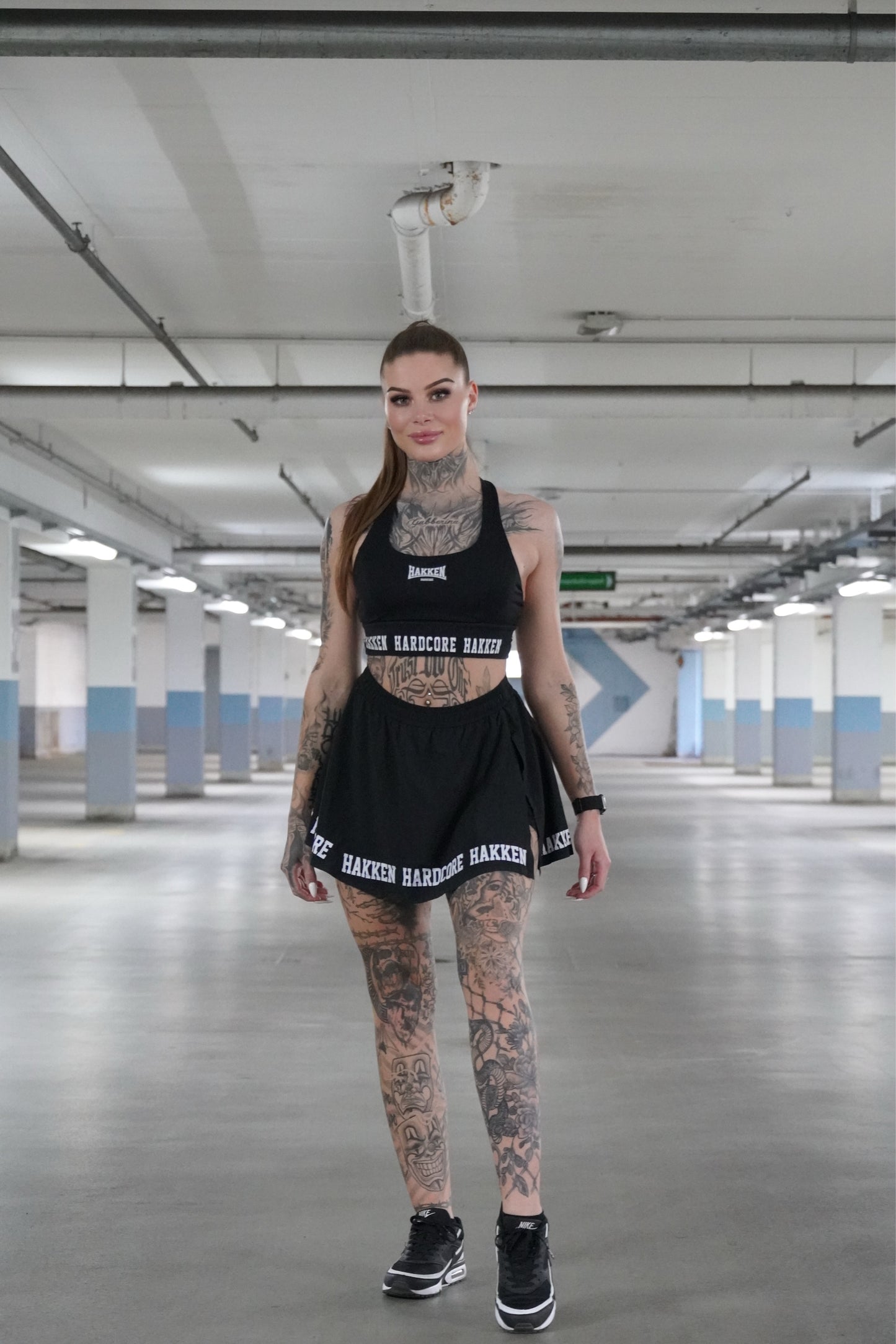 TOP HAKKEN DELUXE BK